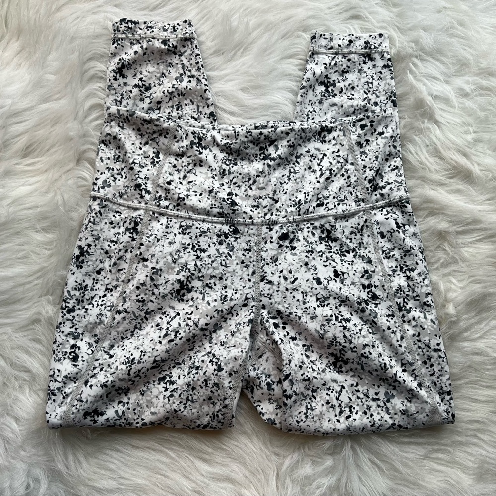 Athleta Sandstone Pattern Salutation Mesh Leggings - image 2